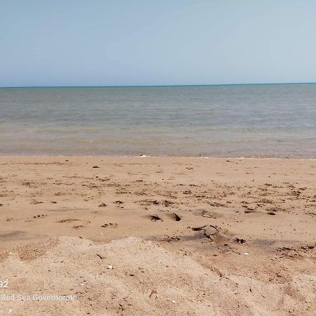 Apartment Bella Vita Near The Sea Redsealine 洪加達 外观 照片